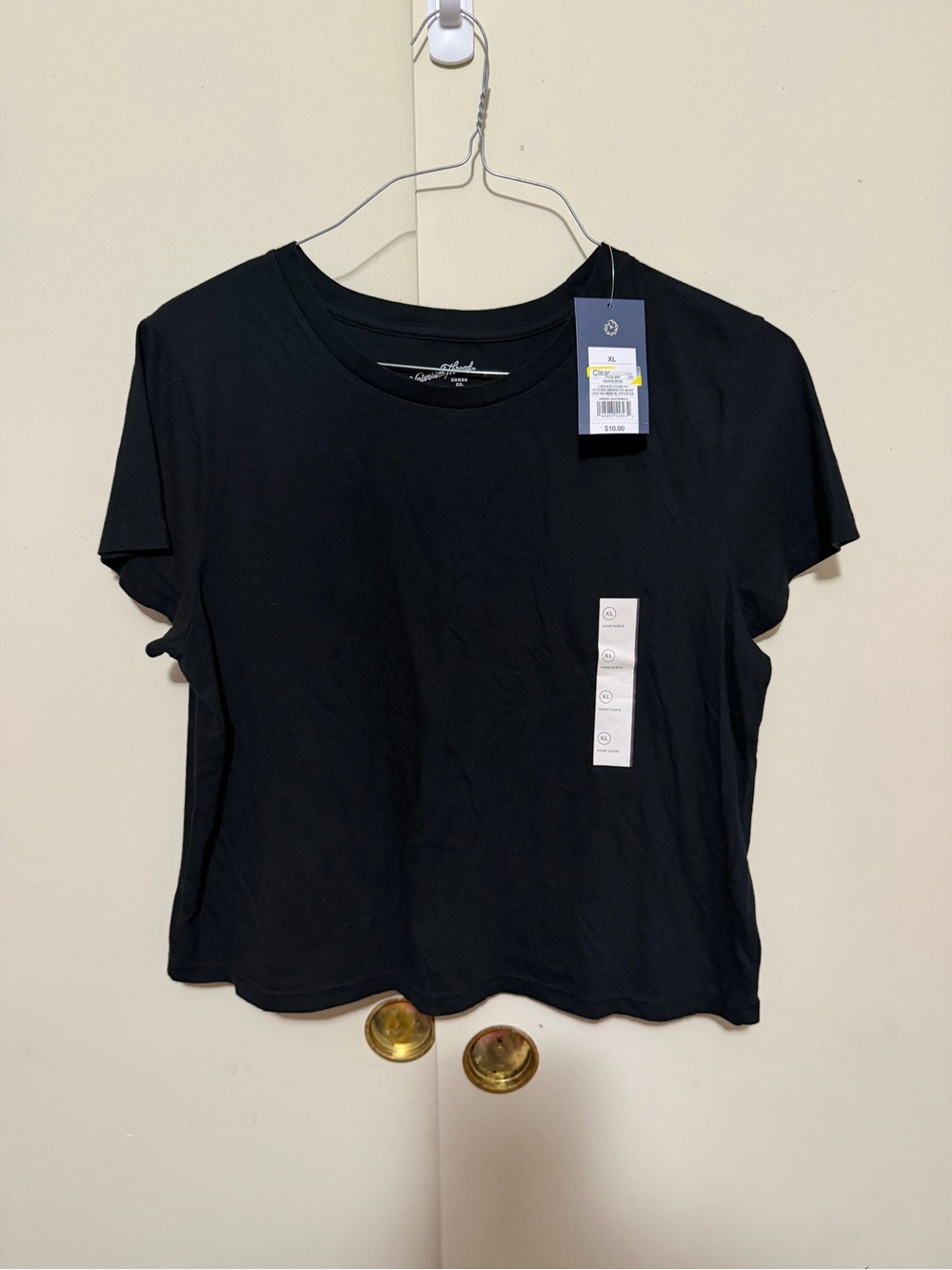 Universal Thread Black Short Sleeve Crewneck Tee